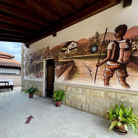 Albergue San Nicolas Larrasoana Ngoại thất bức ảnh