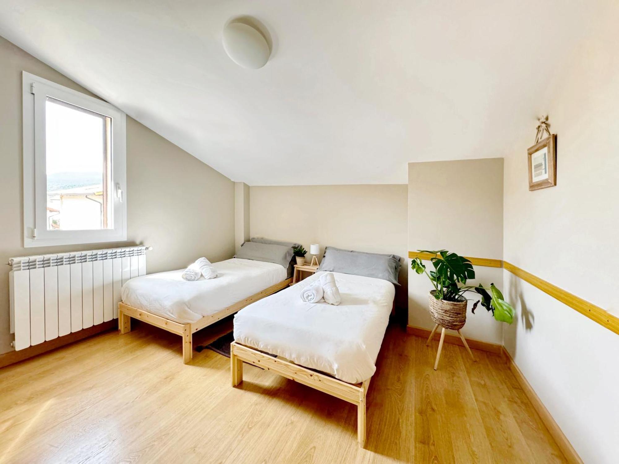 Albergue San Nicolas Larrasoana Ngoại thất bức ảnh