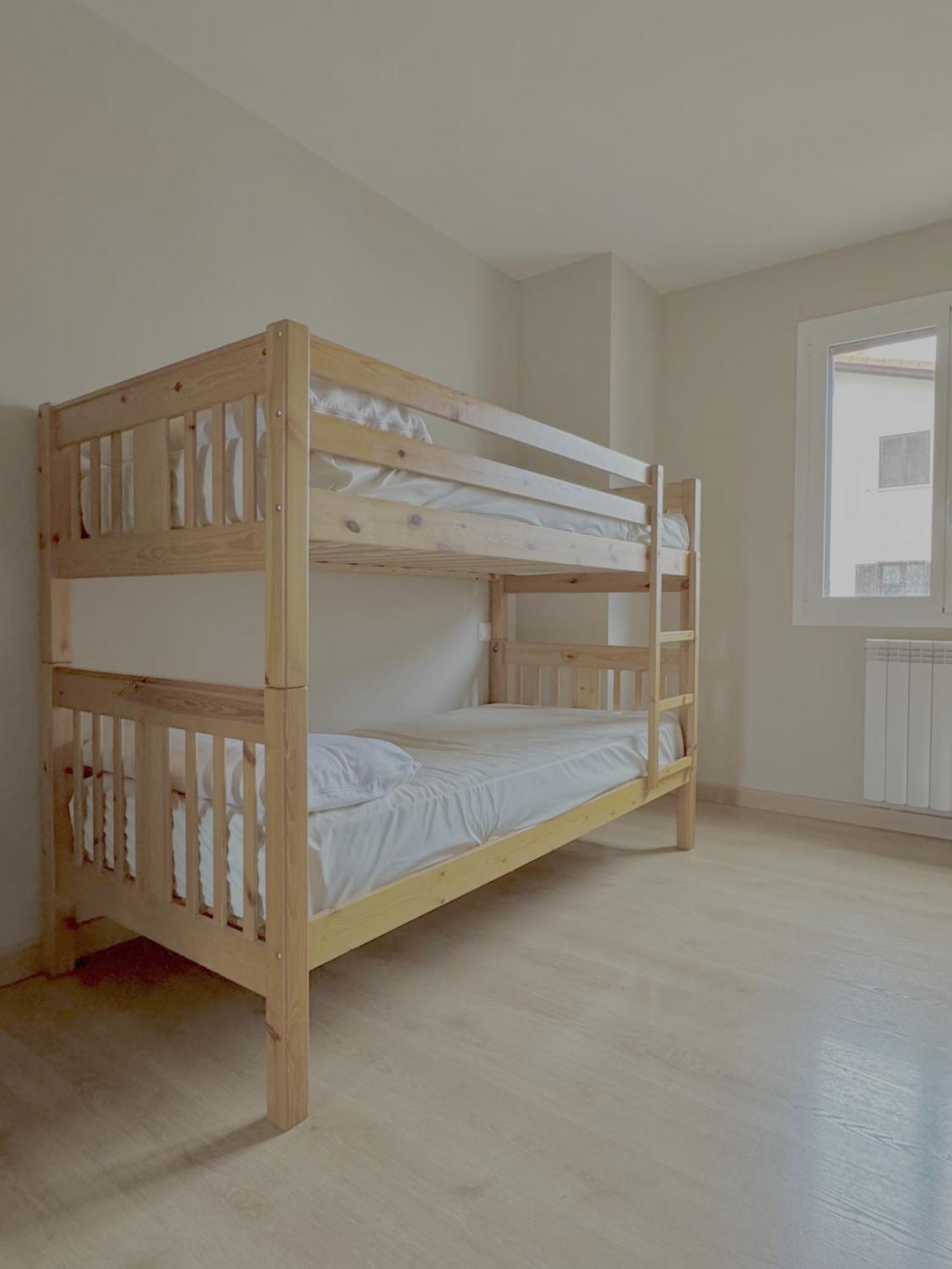 Albergue San Nicolas Larrasoana Ngoại thất bức ảnh